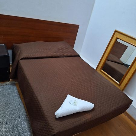 Hostal Africa Do Sul Lissabon Buitenkant foto
