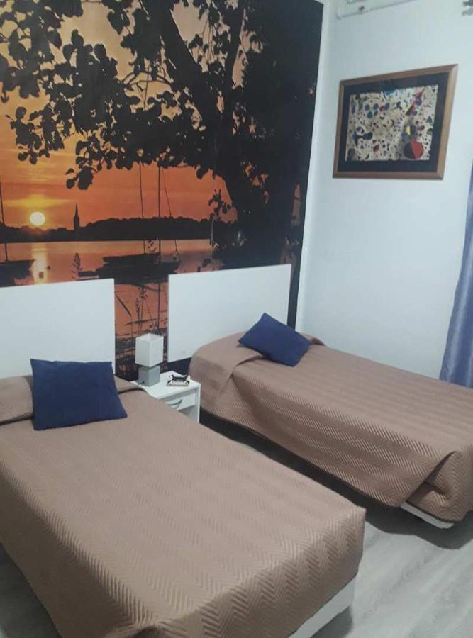 Hostal Africa Do Sul Lissabon Buitenkant foto