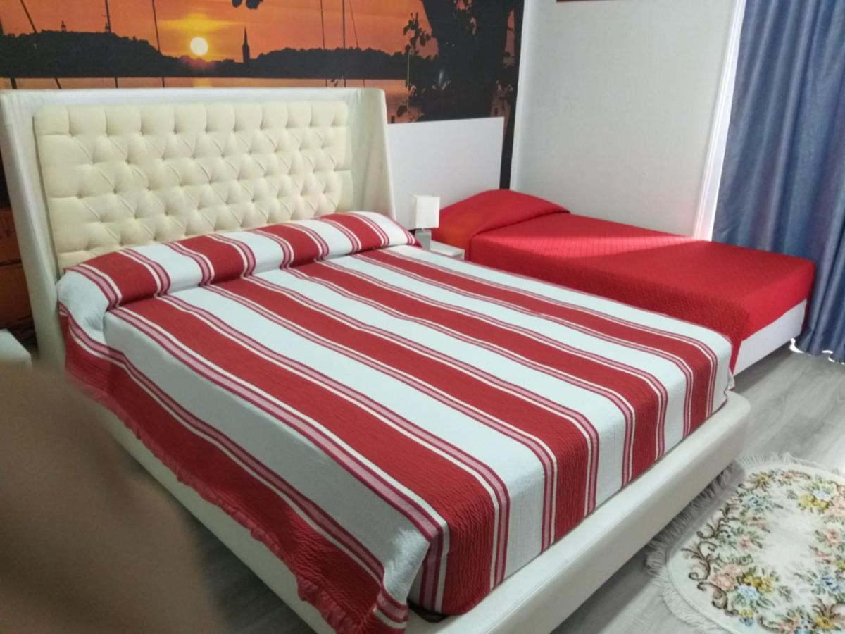 Hostal Africa Do Sul Lissabon Buitenkant foto