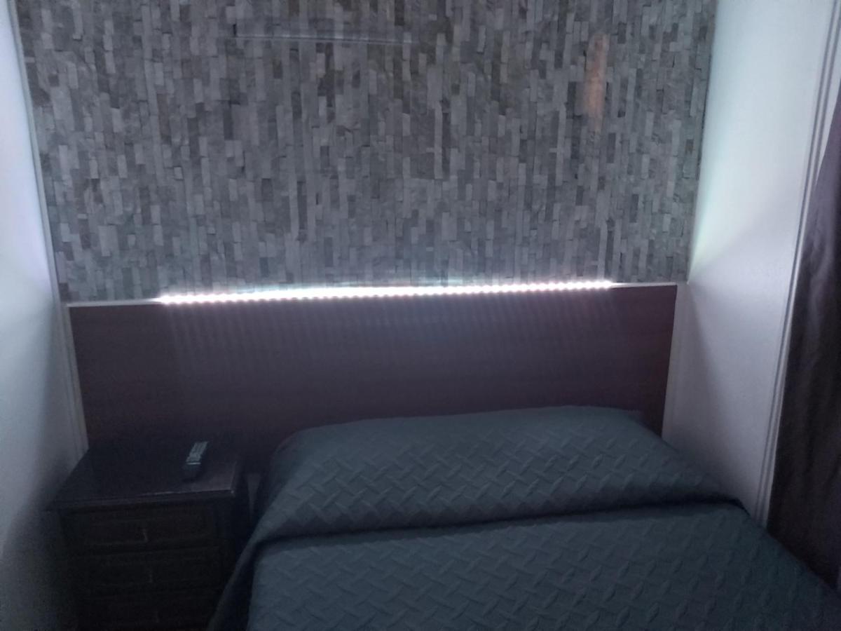 Hostal Africa Do Sul Lissabon Buitenkant foto